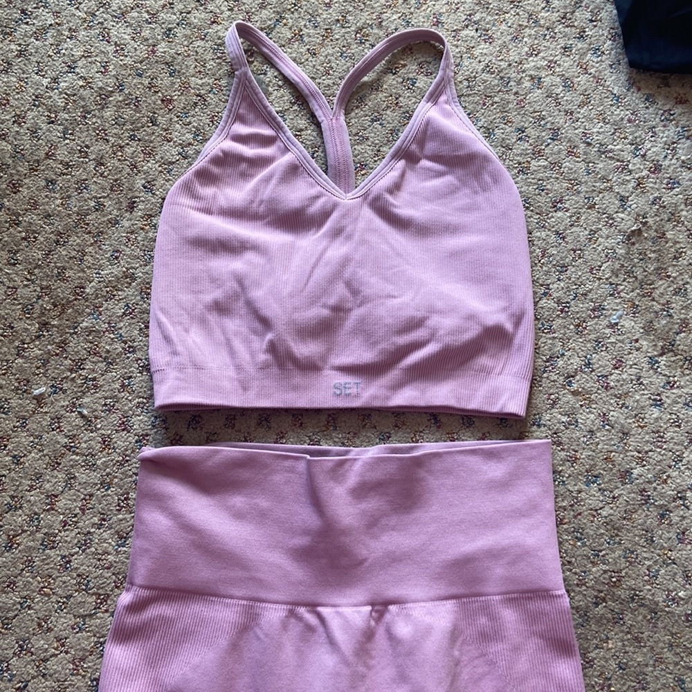 Set Active Sports bra and leggings